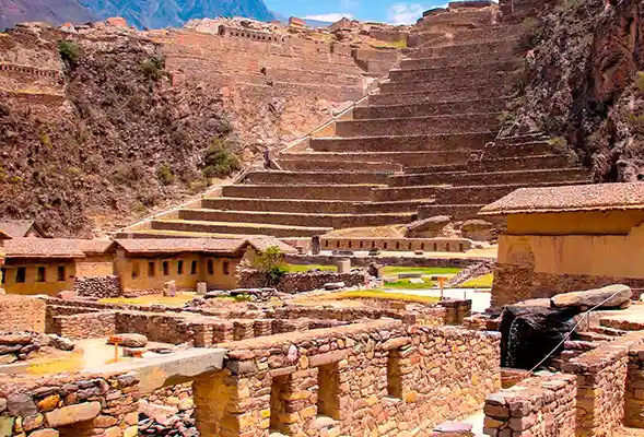 Exploring the Charming Towns of the Sacred Valley