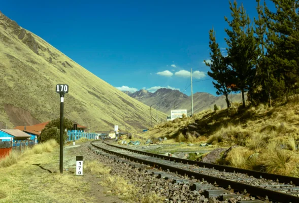 Best Peru Trekking Routes 2025