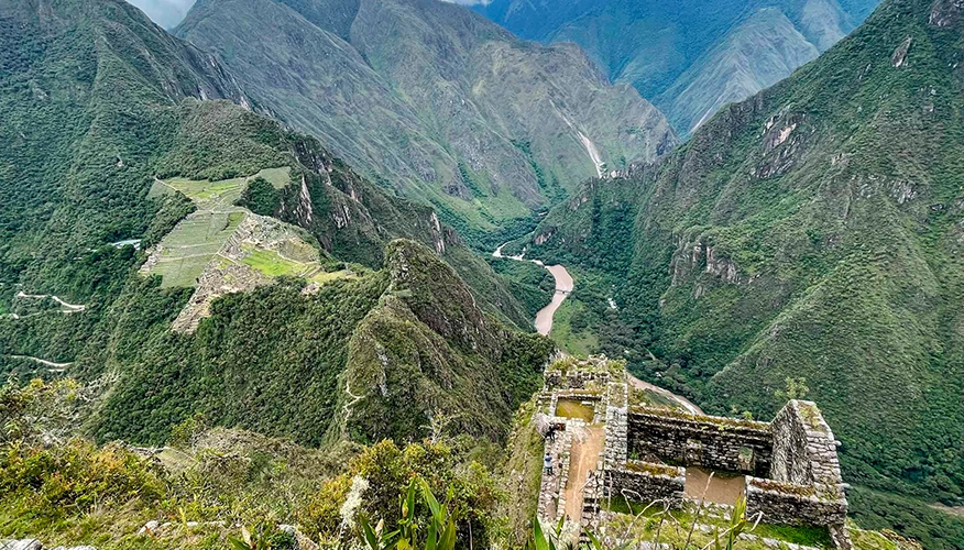 Machu Picchu + Huayna Picchu / Machu Picchu Mountain Tour