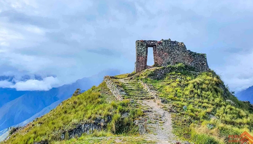 Inca Quarry Trail to Machu Picchu 4 Days / 3 Nights