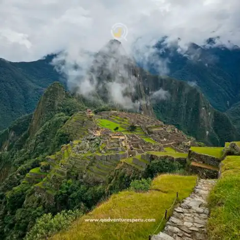 Gods of the Inca Empire: Religion, Myths, and Ancient Traditions