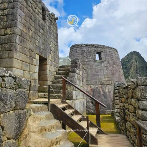 https://www.qadventuresperu.com/
