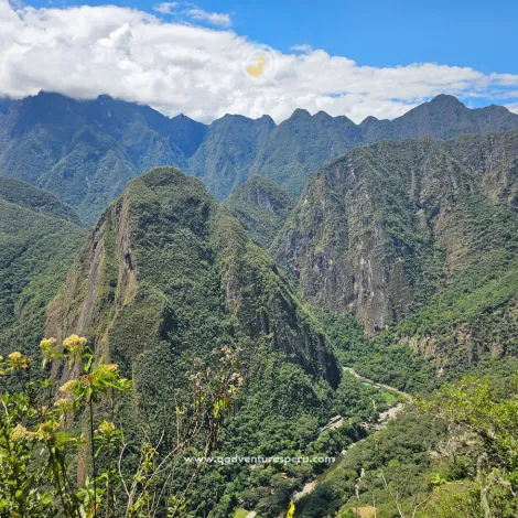 https://www.qadventuresperu.com/
